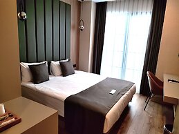 Perast City Hotel