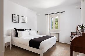 Villa Phos Paros