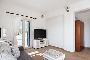 Villa Phos Paros