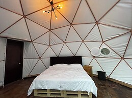 MANDALA CAMP