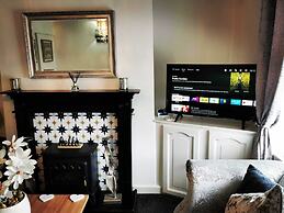 2-bed House in Macclesfield Cheshire