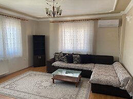 Mira Suite Apart