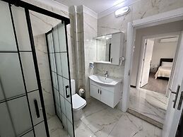 Mira Suite Apart