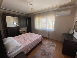 Mira Suite Apart