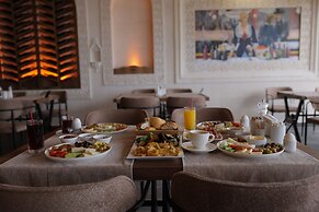 Kasr-ı Kikan Hotel