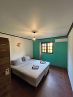 Mirador Apartments