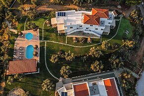 Cape Blue Suites