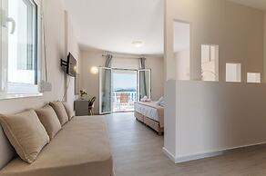 Cape Blue Suites