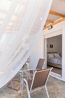 Cape Blue Suites