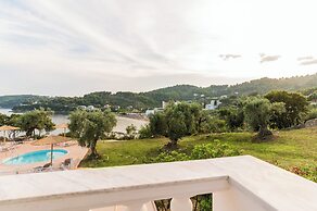 Cape Blue Suites