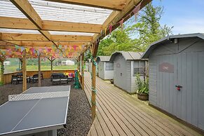 Glamp and Tipple