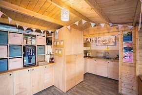 Glamp and Tipple