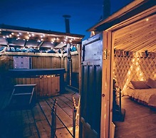 Glamp and Tipple