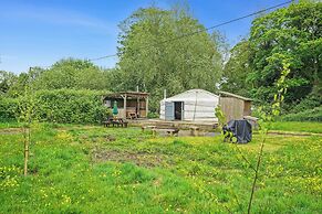 Glamp and Tipple