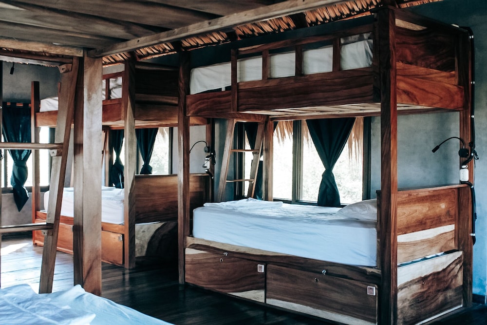 Cocori Lodge
