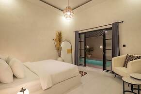 Villa Affinity Canggu by OriVista Great Location