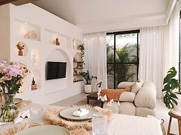 1BR Private Pool Villa Bohem by OriVista