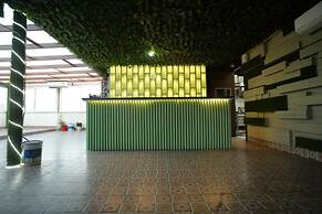 Hotel 7 Heaven