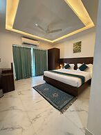 Hotel 7 Heaven