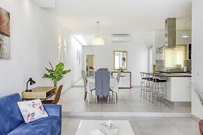 Gzira Penthouse
