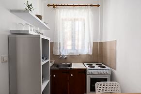 The Springfield Corner Apartments by Konnect