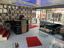 Metropol Hotel 2