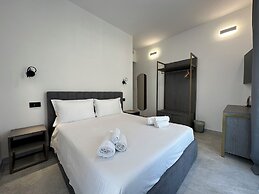 Dolmen Guest House