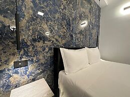 Dolmen Guest House