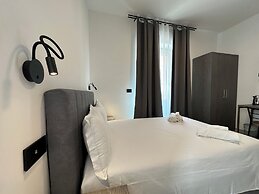 Dolmen Guest House