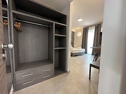 Dolmen Guest House