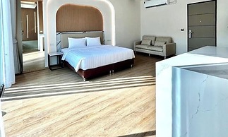 Rock Resort