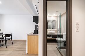 Pnoe Urban Living