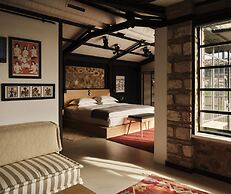 Not Hotel