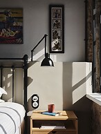 Not Hotel