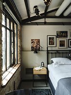 Not Hotel