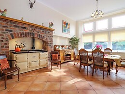 Rob Roy Apartment