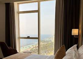 Seafront Luxury Suites Jeddah Corniche