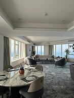 Seafront Luxury Suites Jeddah Corniche