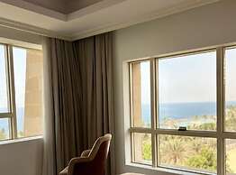 Seafront Luxury Suites Jeddah Corniche