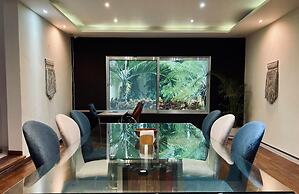 Bacab Mansion