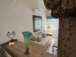 El Encanto Inn