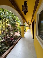 El Encanto Inn