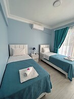 Marquis Blue Hotel