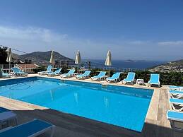 Marquis Blue Hotel