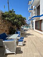 Marquis Blue Hotel