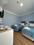 Marquis Blue Hotel