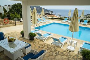 Marquis Blue Hotel