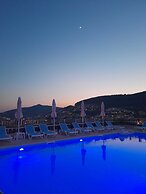 Marquis Blue Hotel