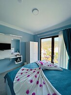 Marquis Blue Hotel