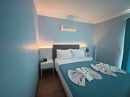 Marquis Blue Hotel